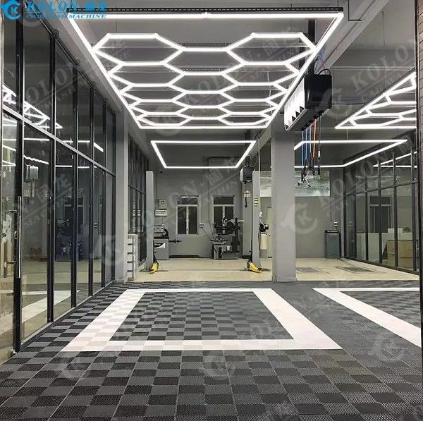 LED বিস্তারিত কাজ হালকা টিউব জন্য গাড়ী কর্মশালা মধুচক্র